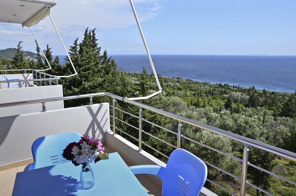 Perivolos Apartments Dhërmi Dış mekan fotoğraf